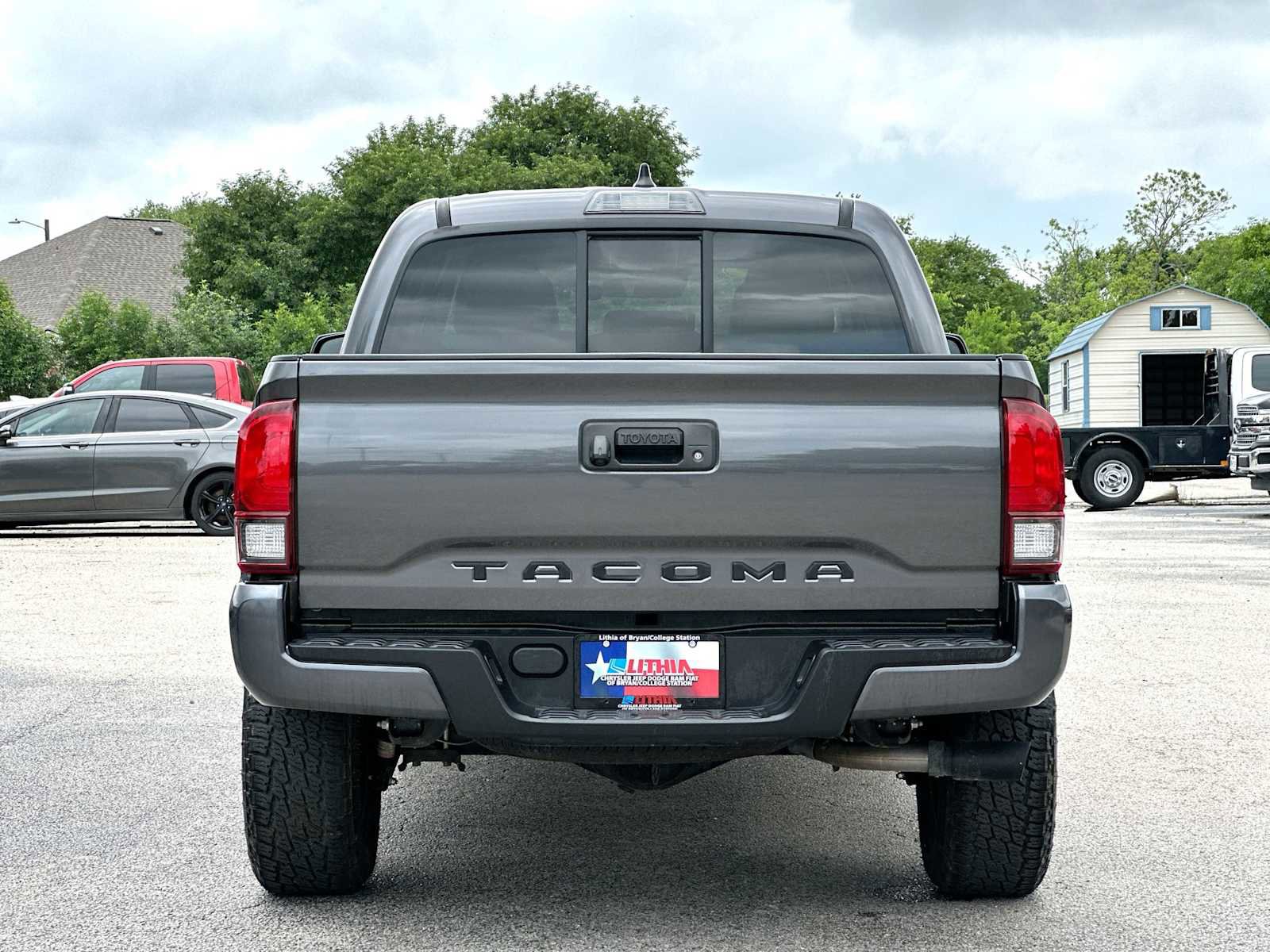 Used 2021 Toyota Tacoma SR w/ SR Convenience Package image 14