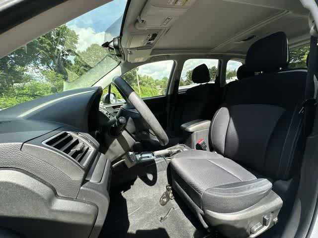 Used 2016 Subaru Forester 2.5i Premium w/ All-Weather Package AWD/4WD image 15