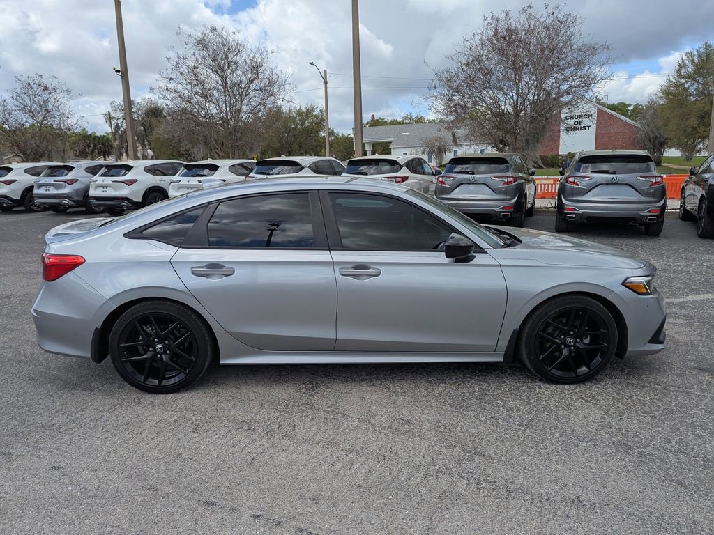 Used 2023 Honda Civic Sport image 3