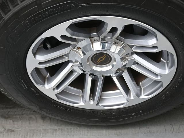 Used 2023 Chevrolet Express 2500 Extended image 39