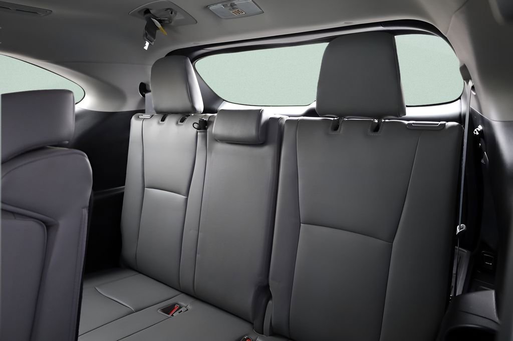 Used 2021 Toyota Highlander XLE image 23