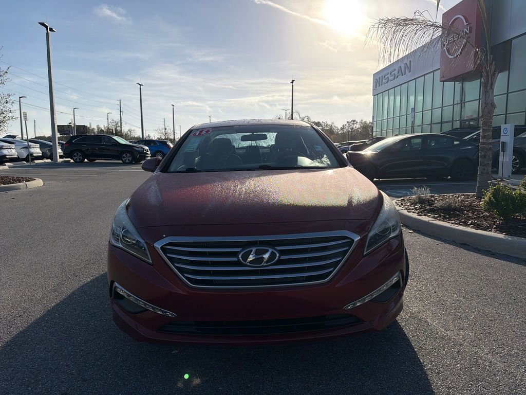 Used 2015 Hyundai Sonata SE w/ Cargo Package image 2