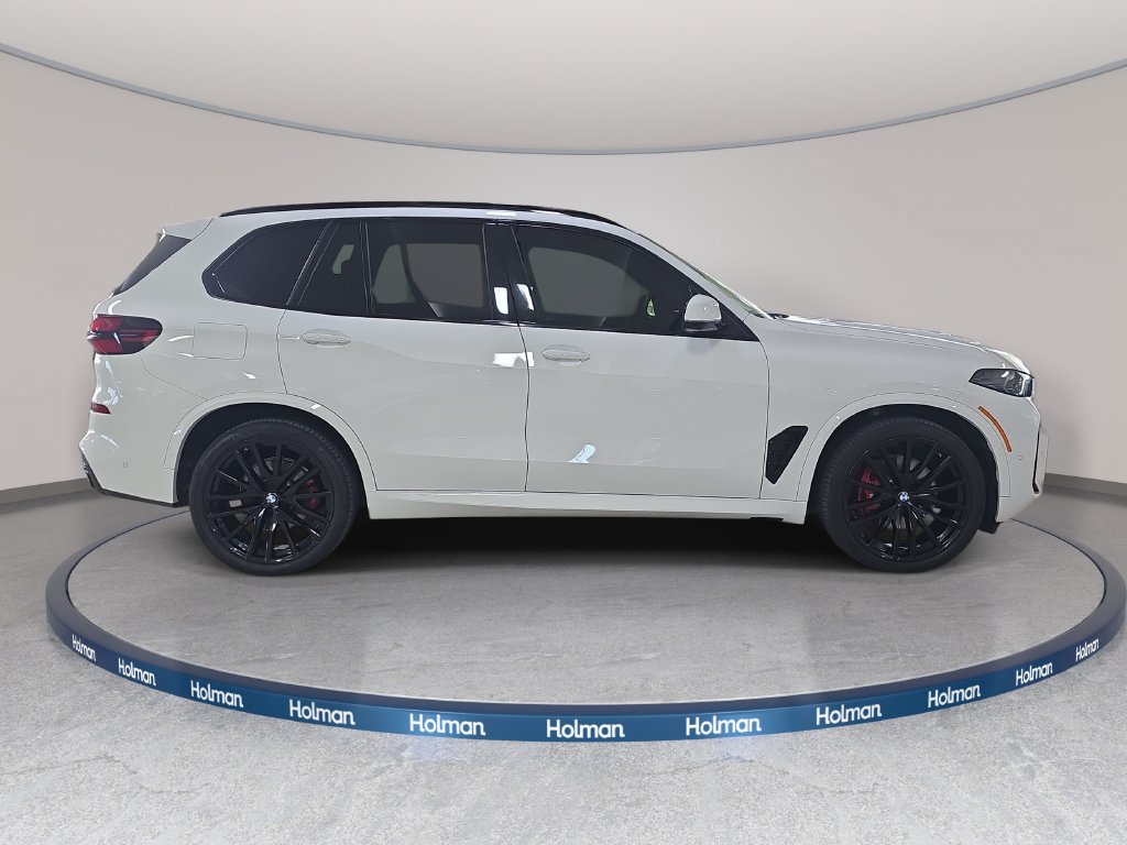 Certified 2024 BMW X5 xDrive40i w/ M Sport Package AWD/4WD image 6