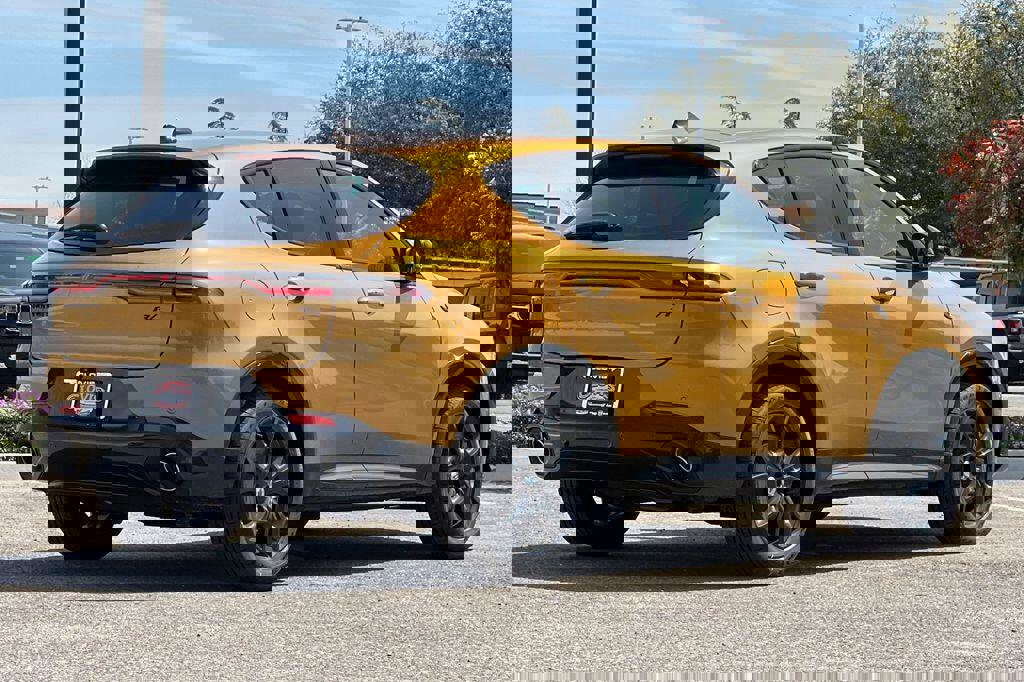 Used 2024 Dodge Hornet R/T Plus w/ R/T Blacktop Package image 4