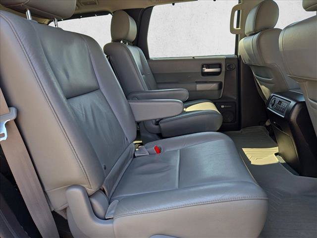 Used 2017 Toyota Sequoia Limited w/ Safety & Convenience Package RWD image 18
