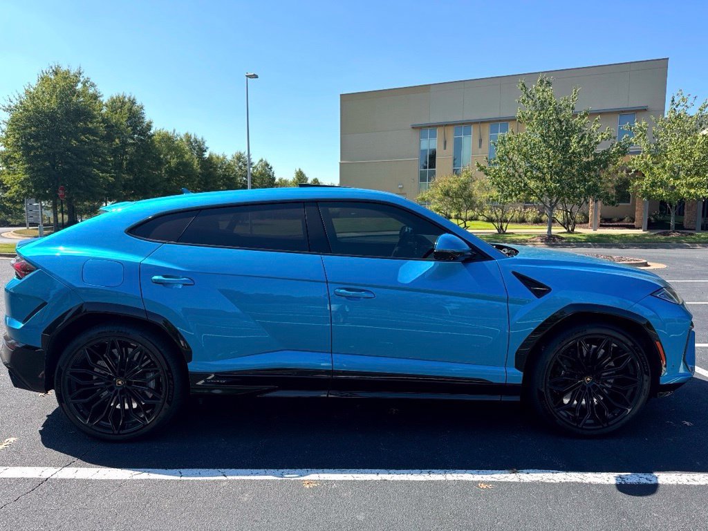 Used 2025 Lamborghini Urus SE AWD/4WD image 5