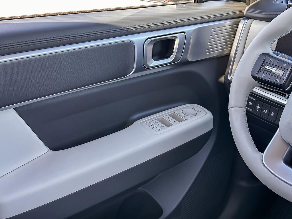 New 2026 Hyundai Santa Fe SE FWD image 16