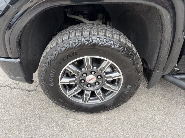 Used 2024 GMC Sierra 1500 AT4 w/ Technology Package image 16