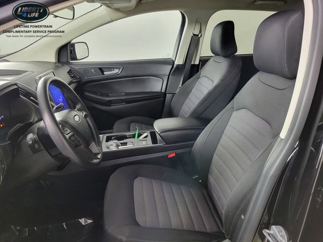 Used 2024 Ford Edge SE w/ Black Appearance Package image 13