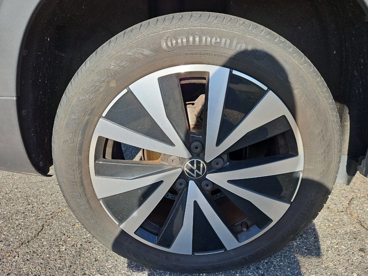 Used 2022 Volkswagen Taos SE image 20