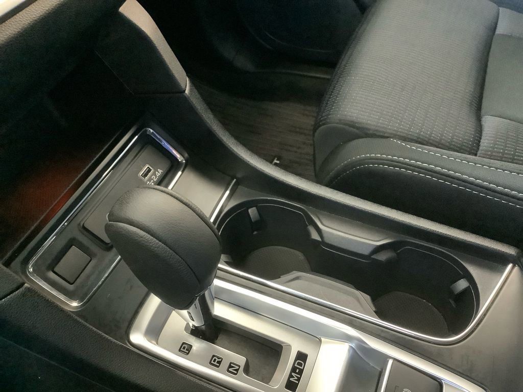 Used 2025 Subaru Ascent Premium image 23