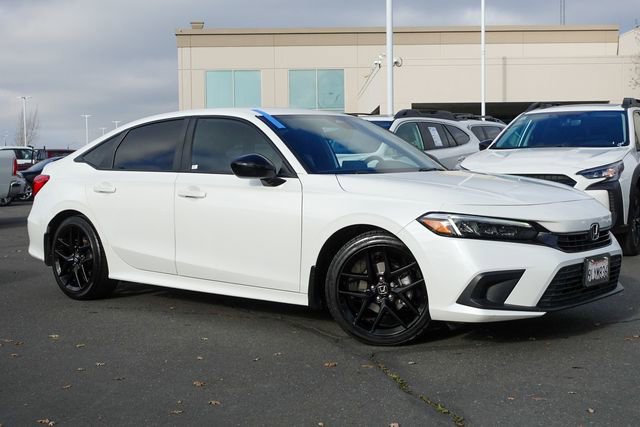Used 2024 Honda Civic Sport image 2