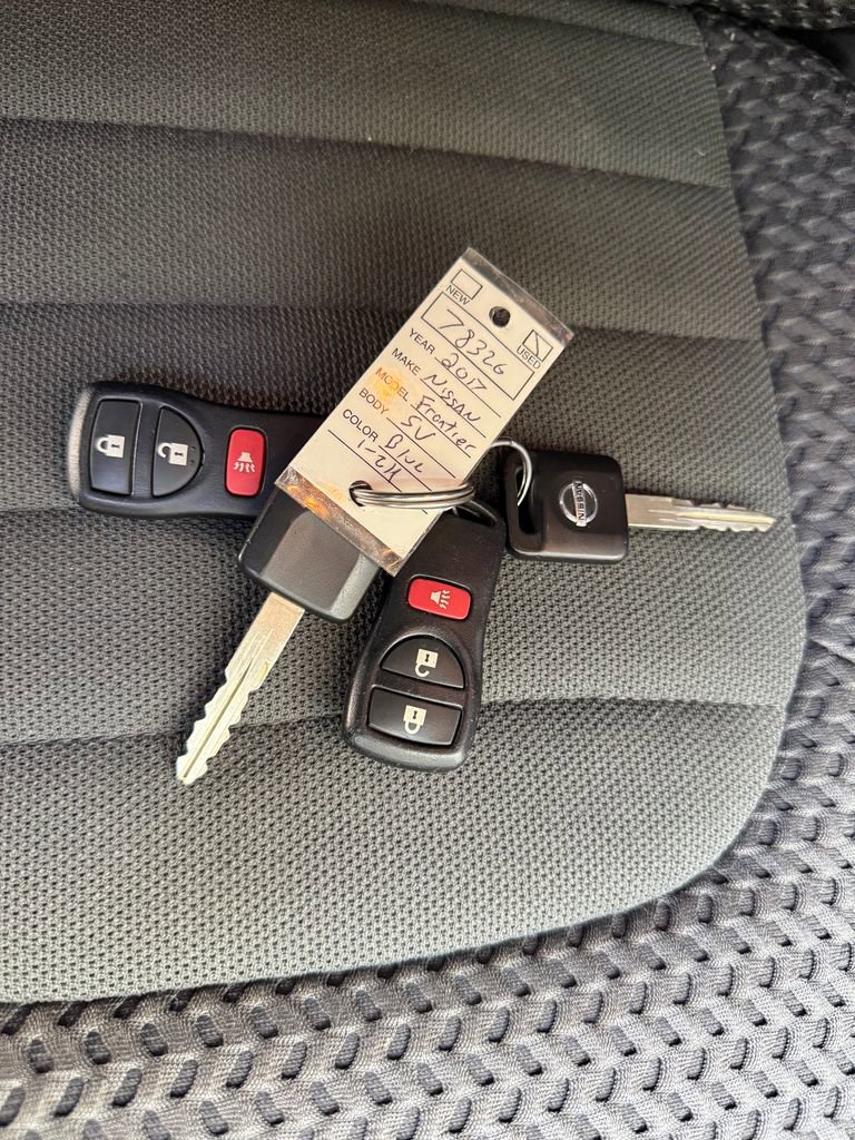 Used 2017 Nissan Frontier SV image 33