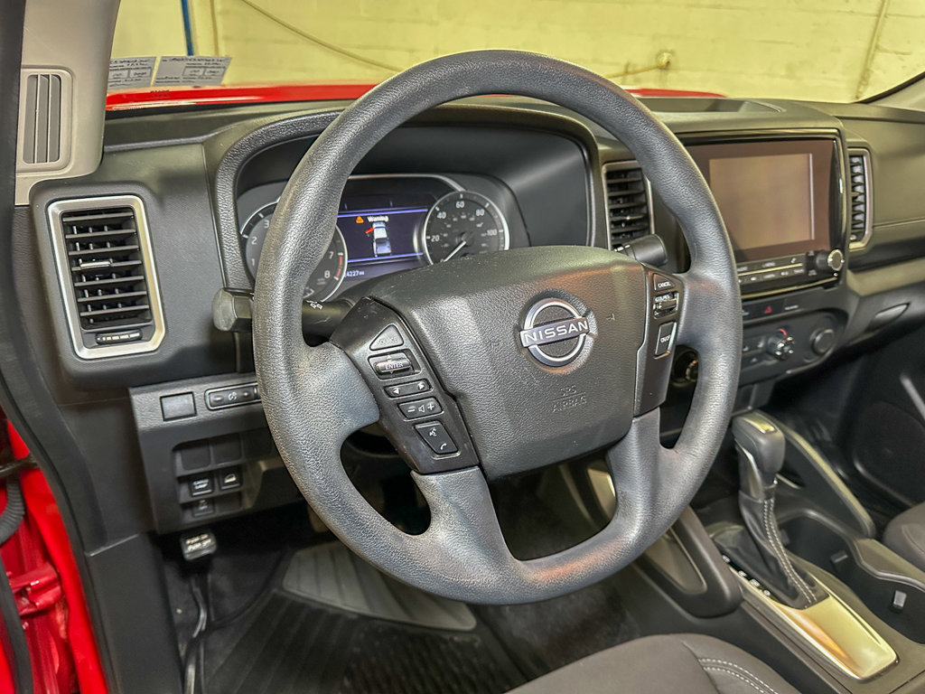 Used 2024 Nissan Frontier SV AWD/4WD image 21