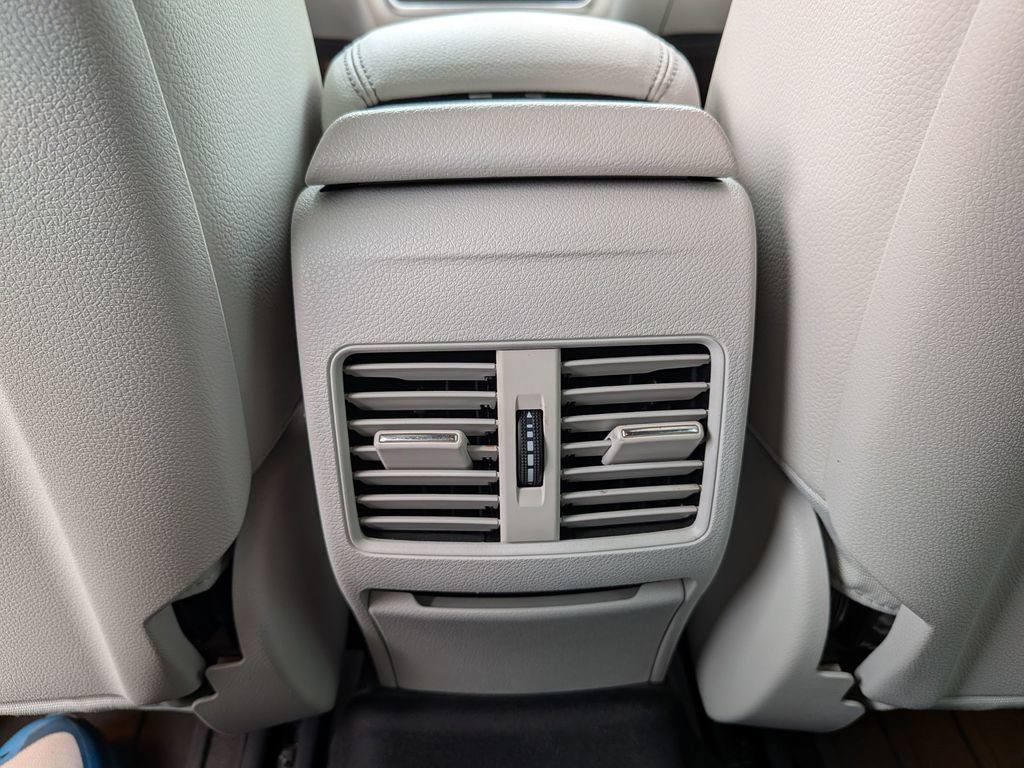 Used 2019 Mercedes-Benz CLA 250 image 37