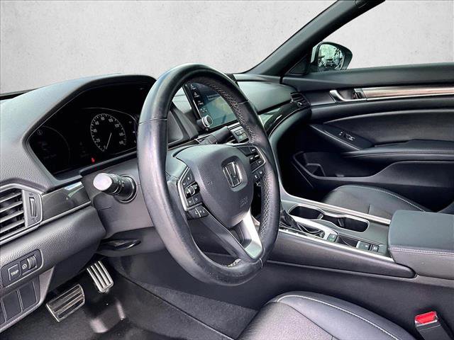 Used 2019 Honda Accord Sport image 14