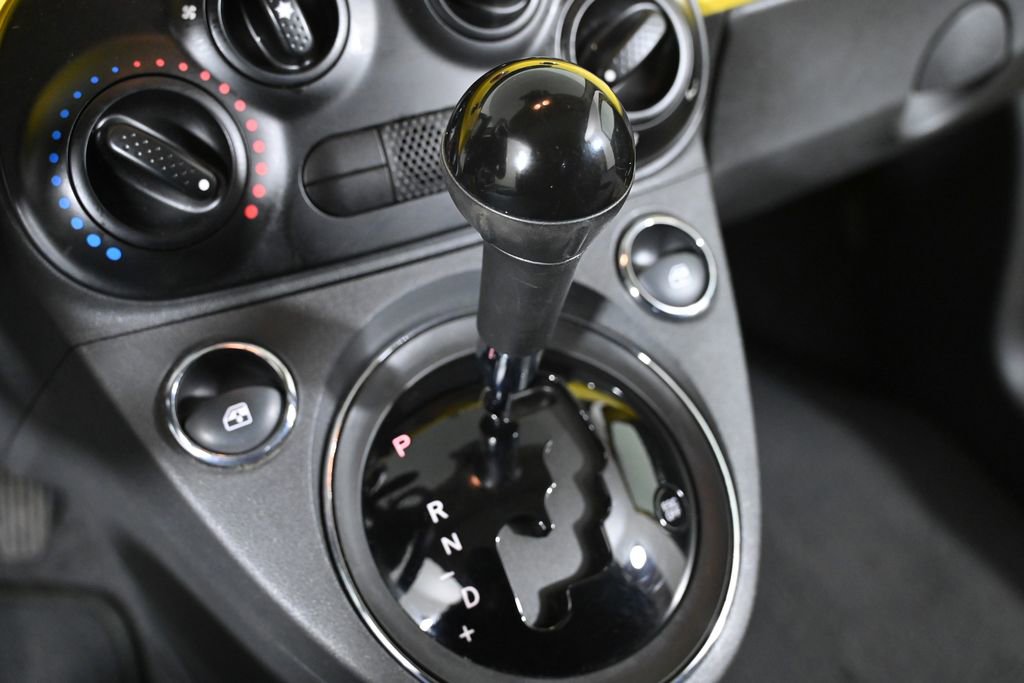 Used 2012 FIAT 500 Pop image 17