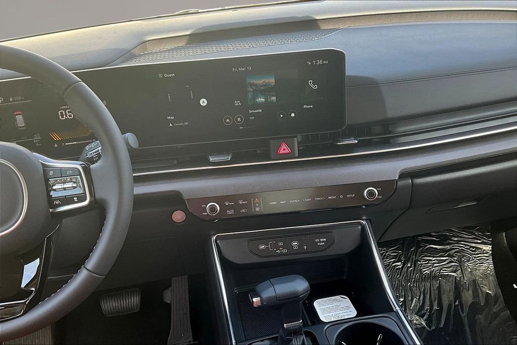 New 2026 Kia Carnival EX FWD image 6