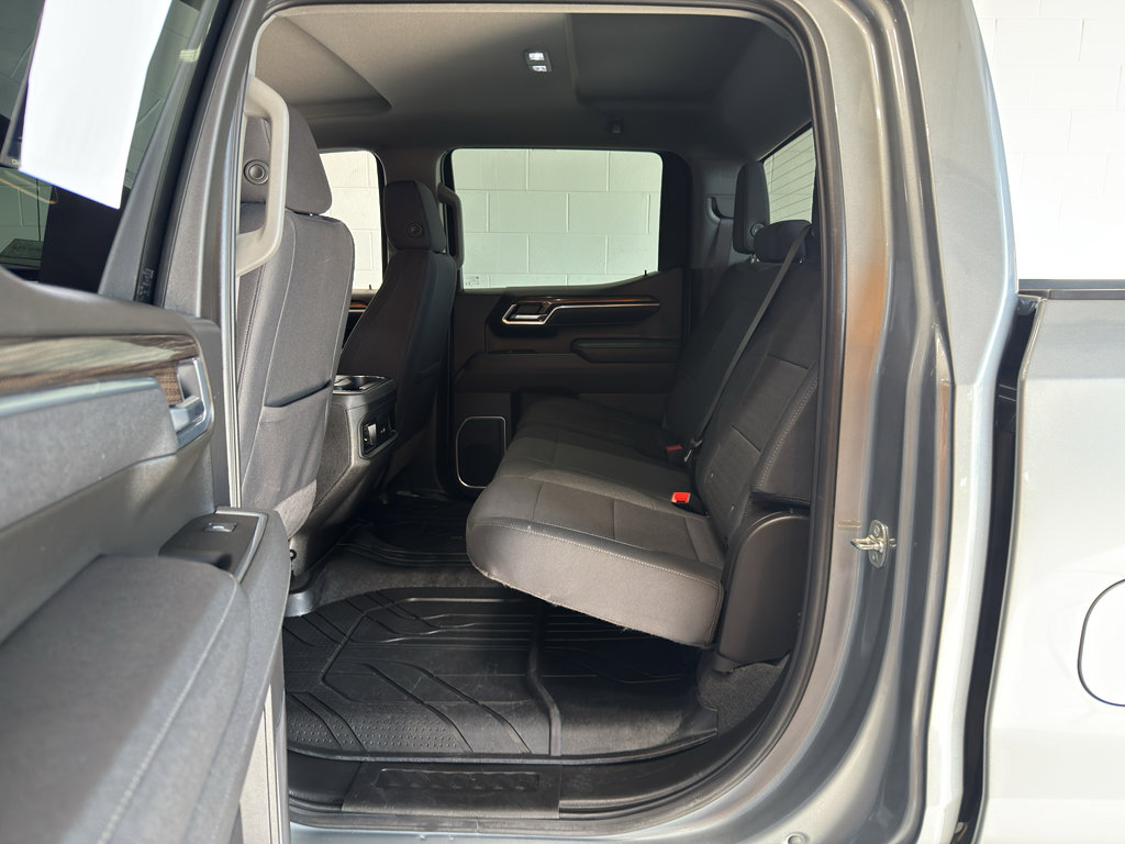 Used 2025 Chevrolet Silverado 1500 RST w/ Protection Package AWD/4WD image 10