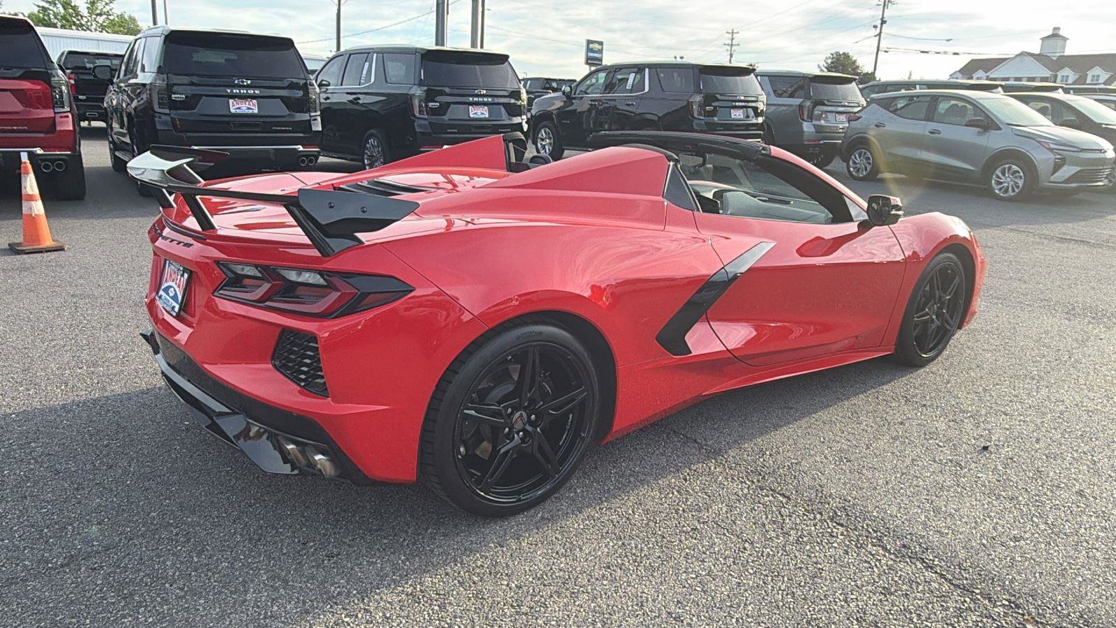 Used 2020 Chevrolet Corvette Stingray Preferred Conv w/ 2LT Preferred Equipment Group RWD image 5