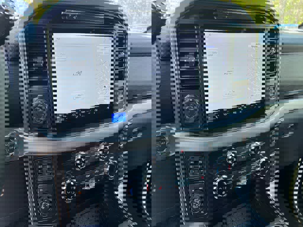 New 2025 Ford F150 XLT w/ Equipment Group 303A High image 25