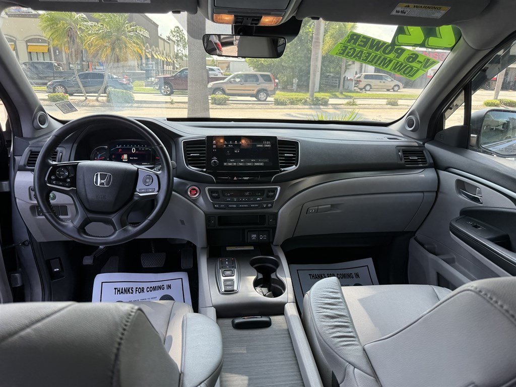 Used 2022 Honda Pilot Special Edition image 13