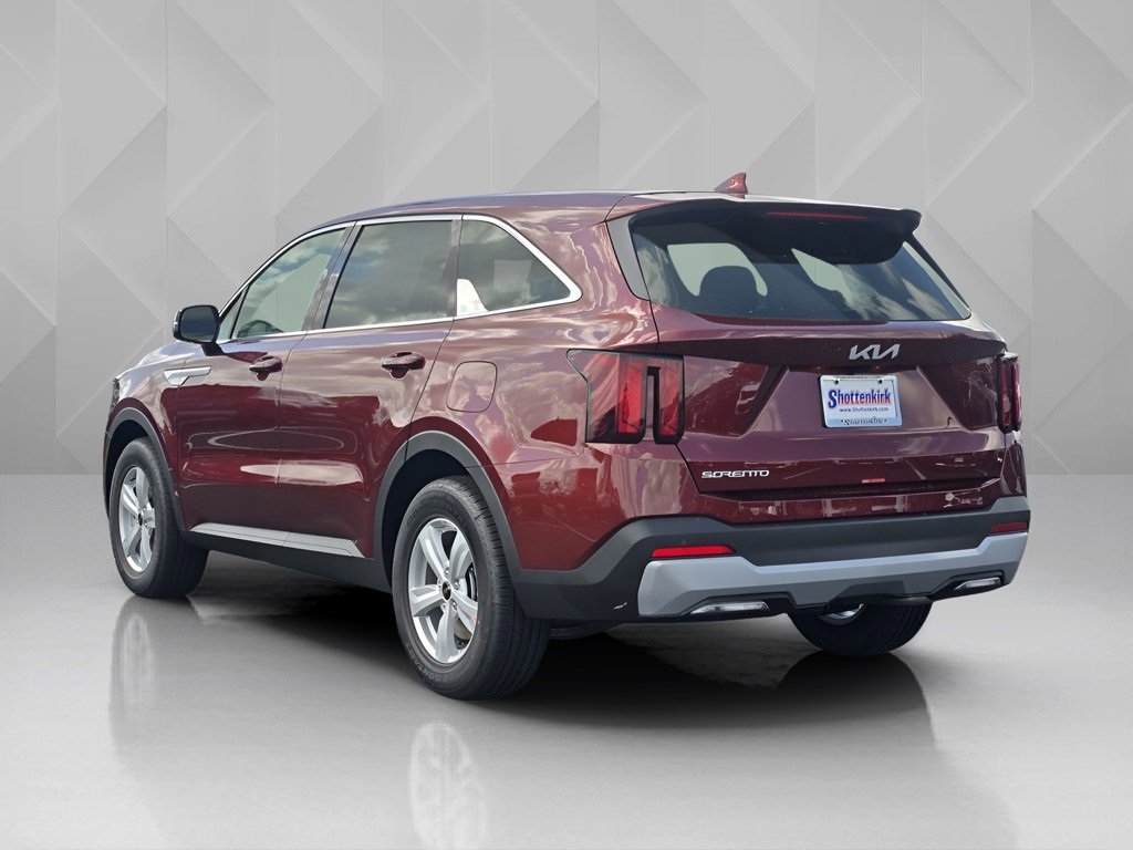 New 2025 Kia Sorento LX image 3