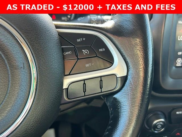 Used 2018 Jeep Renegade Latitude w/ Cold Weather Group image 21