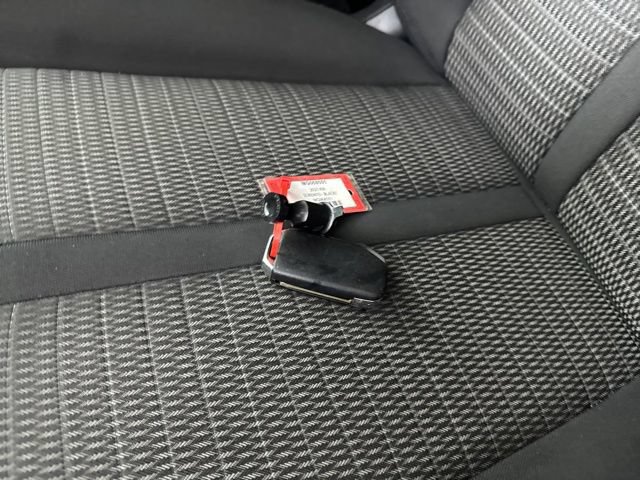 Used 2021 Kia Sorento LX FWD image 30