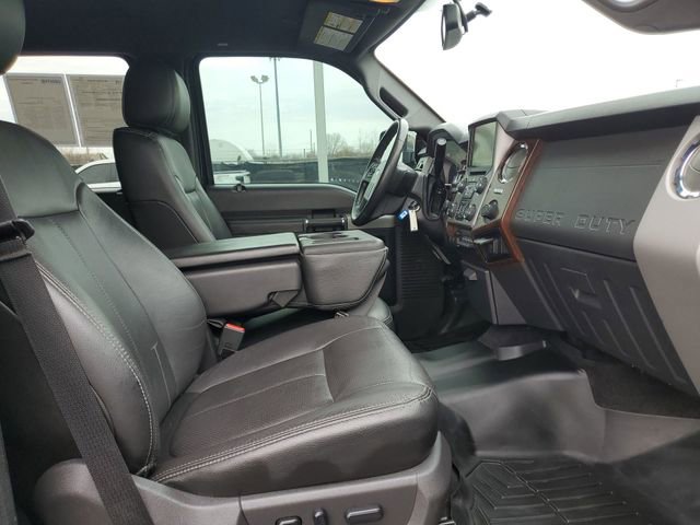 Used 2015 Ford F350 Lariat image 23