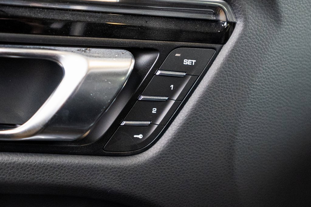 New 2026 Porsche Macan S image 19