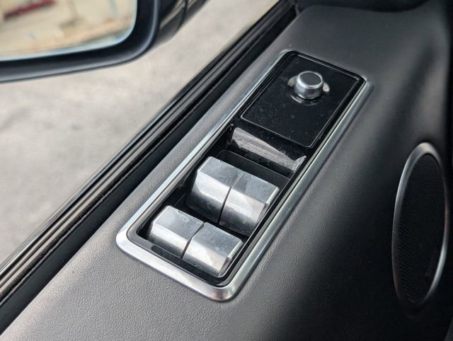 Used 2019 Land Rover Range Rover Sport HST image 38