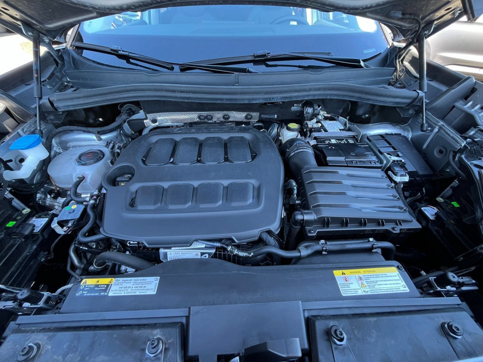 Used 2026 Volkswagen Tiguan SE AWD/4WD image 34
