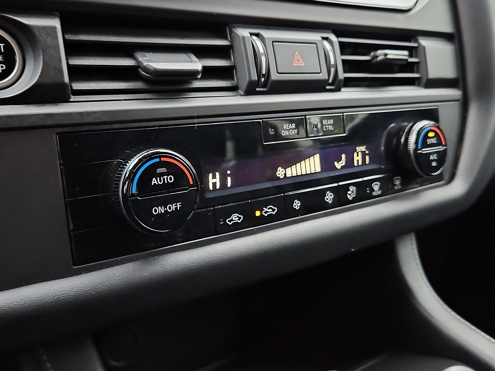 Certified 2023 Nissan Pathfinder S image 13