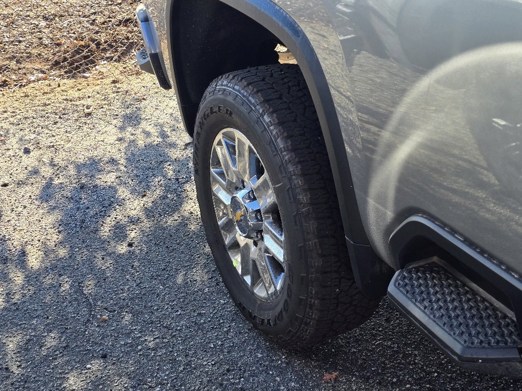New 2026 Chevrolet Silverado 2500 High Country w/ Technology Package image 14