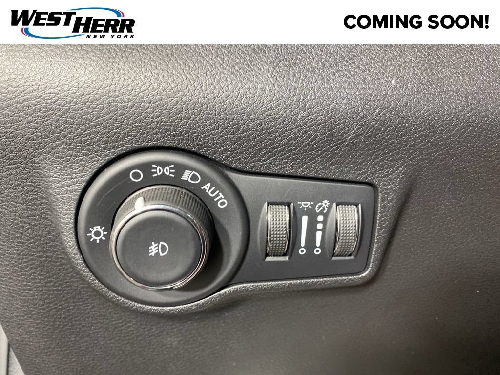 Used 2022 Jeep Compass Latitude w/ Convenience Group AWD/4WD image 12