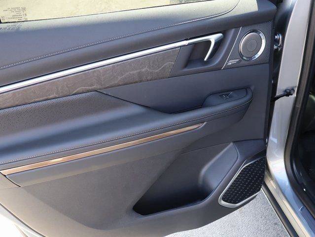 New 2026 Buick Enclave Avenir w/ Super Cruise Package image 12