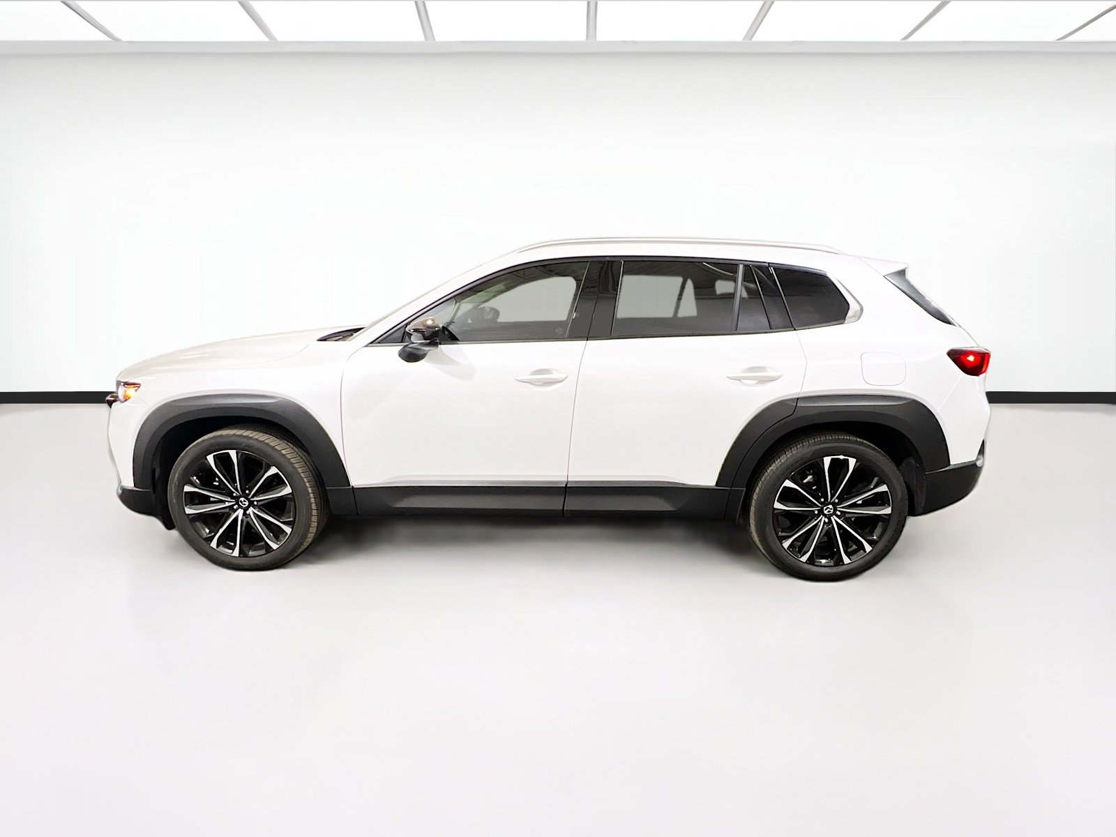 Used 2025 MAZDA CX-50 AWD 2.5 S w/ Cargo Package image 24