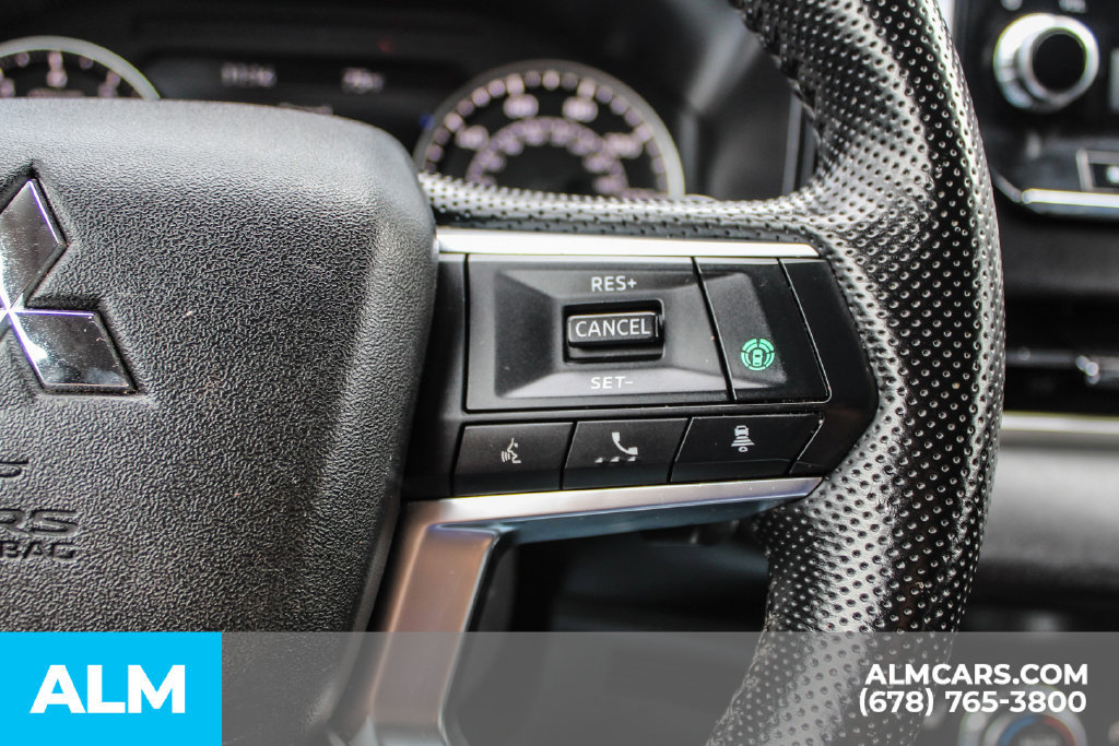 Used 2024 Mitsubishi Outlander SE FWD image 29