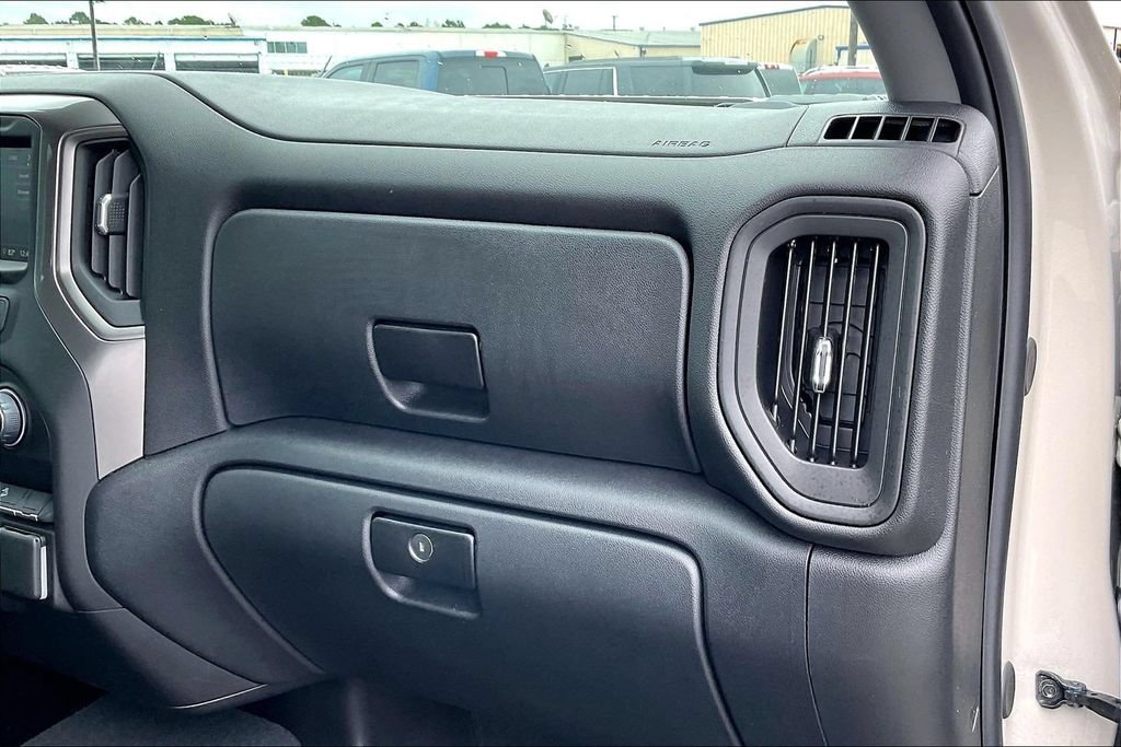 Used 2026 Chevrolet Silverado 2500 Custom w/ Custom Value Package AWD/4WD image 23