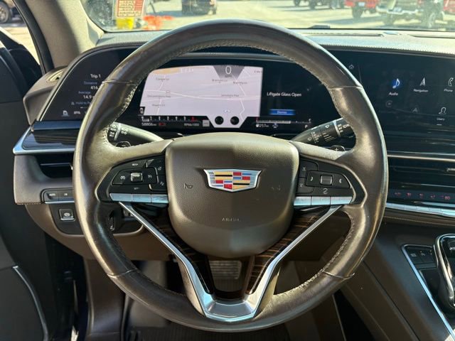 Used 2021 Cadillac Escalade ESV Premium Luxury w/ Performance Package image 15