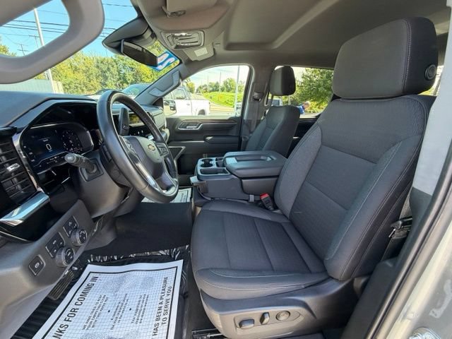 Certified 2024 Chevrolet Silverado 1500 LT AWD/4WD image 31