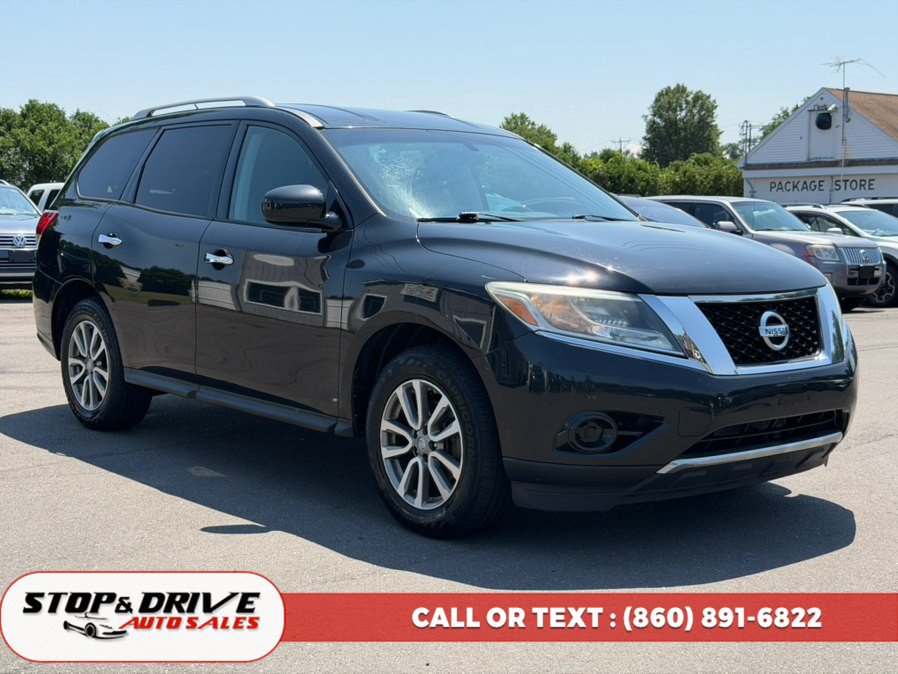 Used 2016 Nissan Pathfinder S AWD/4WD image 3