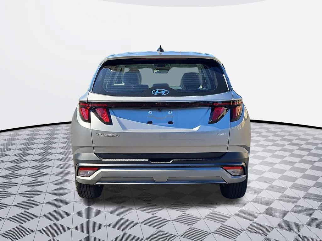 Used 2025 Hyundai Tucson SE AWD/4WD image 5