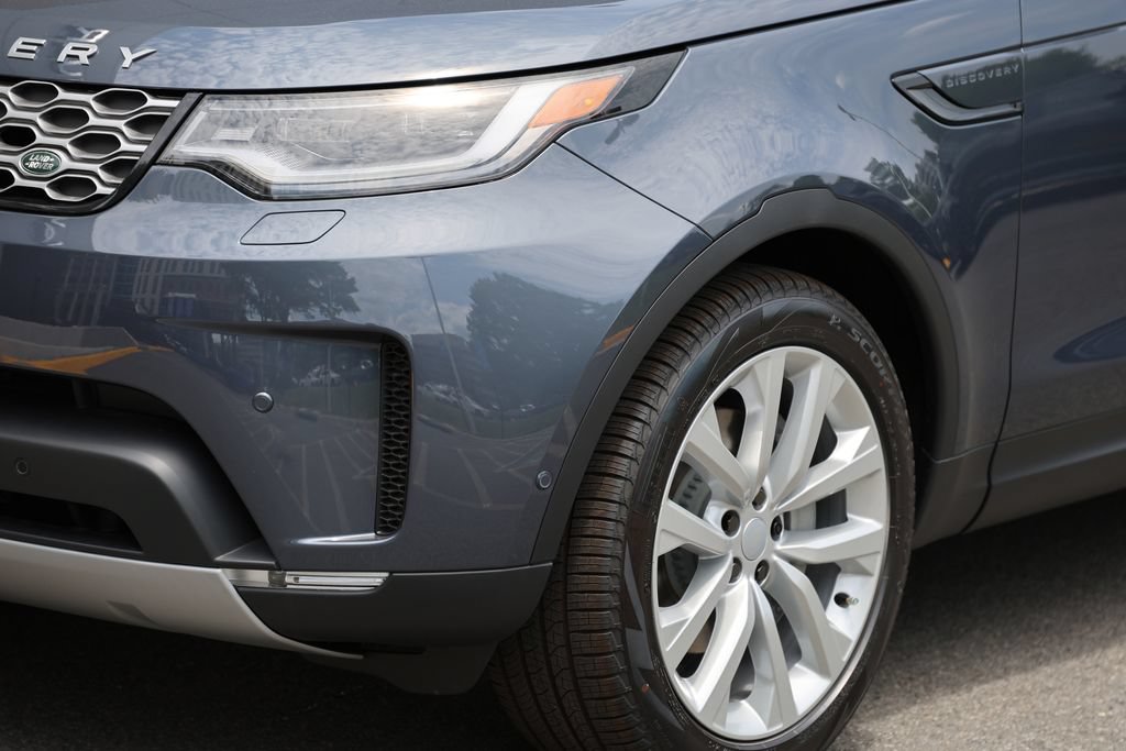 New 2026 Land Rover Discovery S AWD/4WD image 6