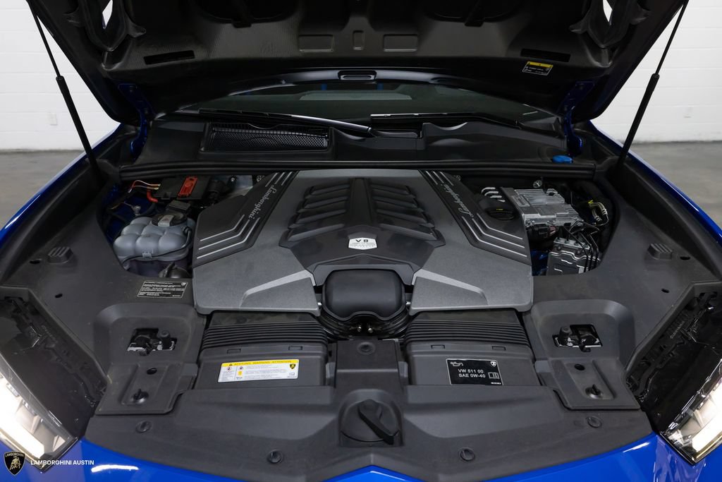 Used 2024 Lamborghini Urus Performante AWD/4WD image 4