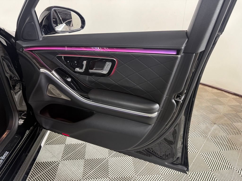 Used 2021 Mercedes-Benz S 580 4MATIC Sedan image 26