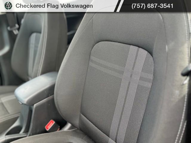 Used 2023 Hyundai Venue SEL w/ Cargo Package image 21