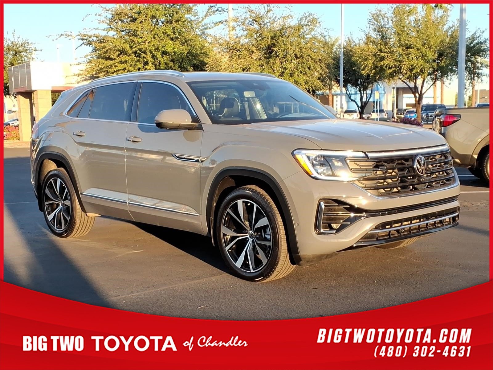Used 2025 Volkswagen Atlas Cross Sport SEL Premium R-Line