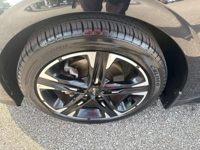 Used 2024 Kia K5 GT-Line FWD image 12